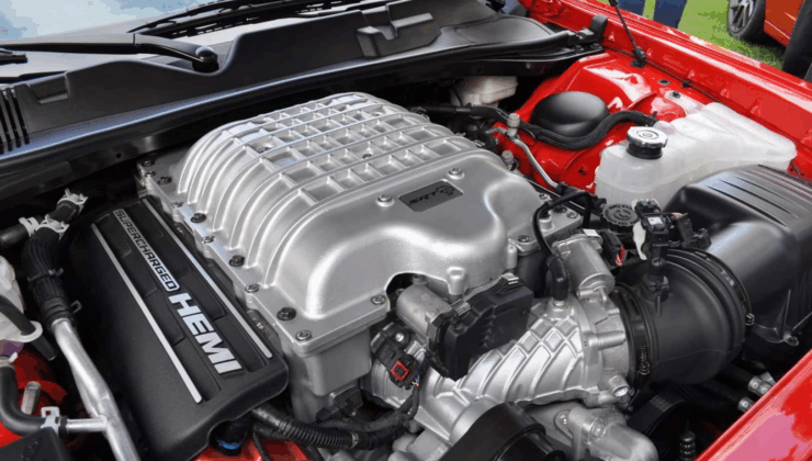 SRT Hellcat Motoru: Performans ve Güç Karşılaştırması