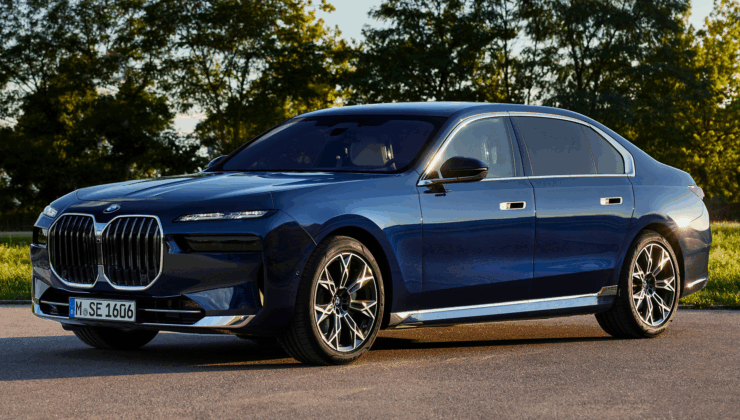 BMW 7 Serisi: Yeni Prototipleri Neler Sunuyor?