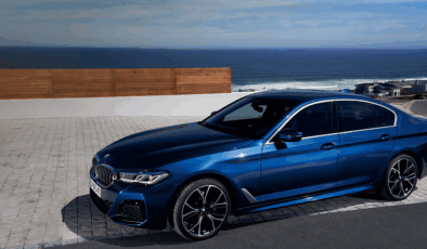 BMW 5 Serisi: Lüks Segmentteki Başarısı ve Rekabeti