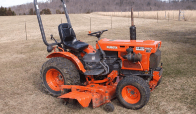 Kubota B7100D B7100HST Farkları: Hangisi Seçilmeli?